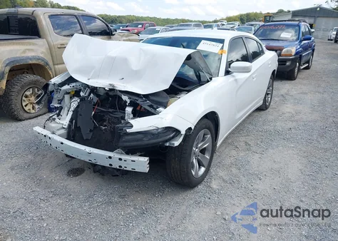 2016 Dodge Charger Sxt z USA, uszkodzony, nr VIN 2C3CDXHG5GH204377